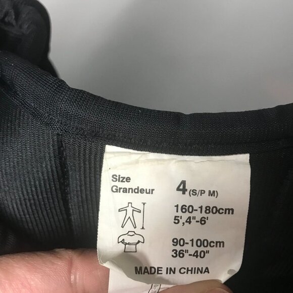 Vintage Jofa SP2000 Black Hockey Shoulder Pads Size 4 Small (S/P M) 36"-40" - Picture 2 of 6